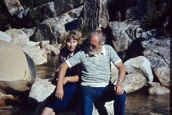 Gerhard Nehls (1928-2025)