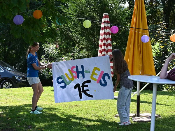 Slush-hielo en el JuMi24 - Tu fin de semana de misión juvenil.