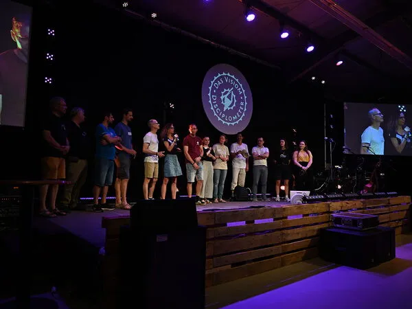 Los líderes de seminarios del JuMi 24 se presentan.