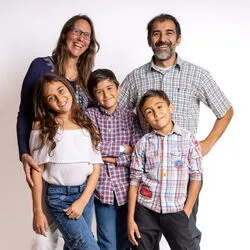 ¡No una mujer menos!
