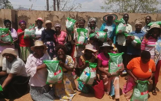 Farming God's Way trae esperanza en Zimbabue