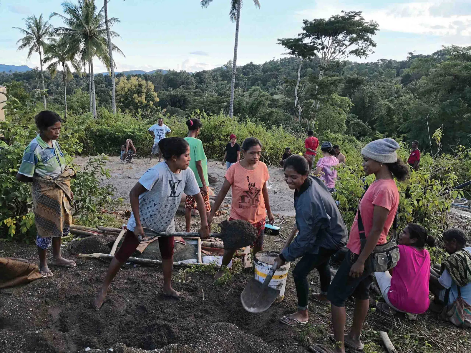 Mostrando Compasión a las Comunidades en Timor Occidental