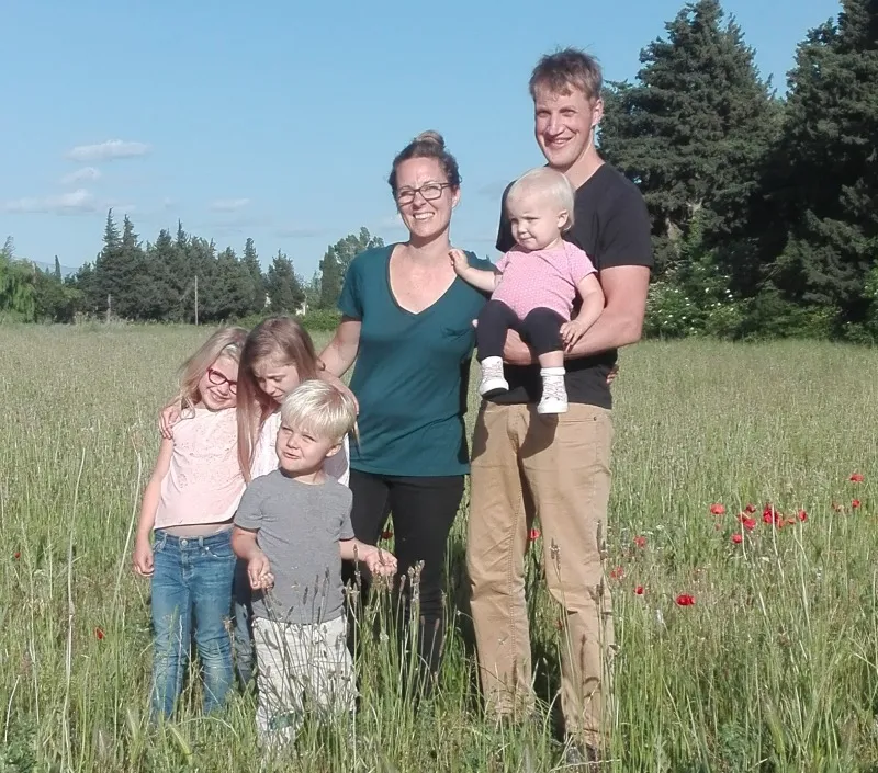 La vida de los hijos de misioneros en el campo