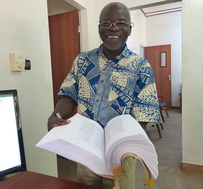 ¡Traducción de la Biblia en Borgu fulfulde completada!