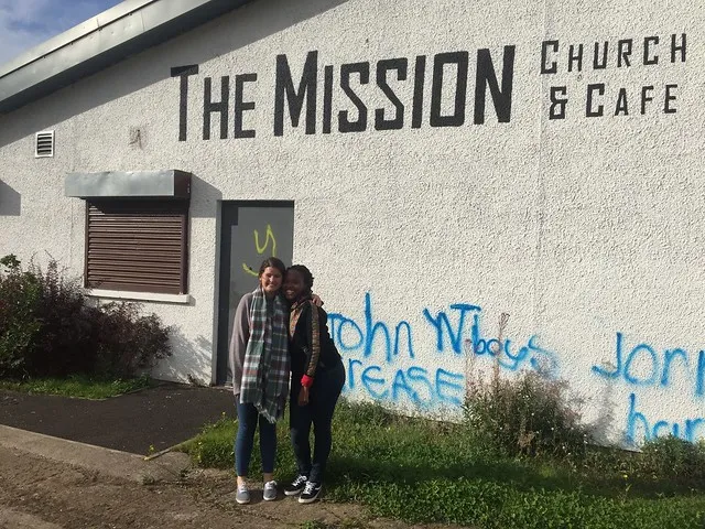 De Nairobi a Niddrie – sirviendo en Escocia