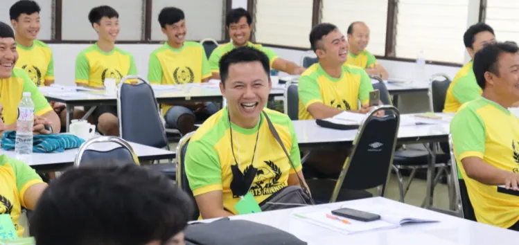 El ‘plan loco’ del Pastor Nong comienza
