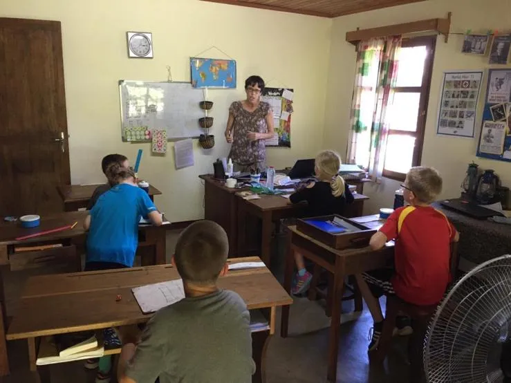 La escuela ha terminado para Naomi