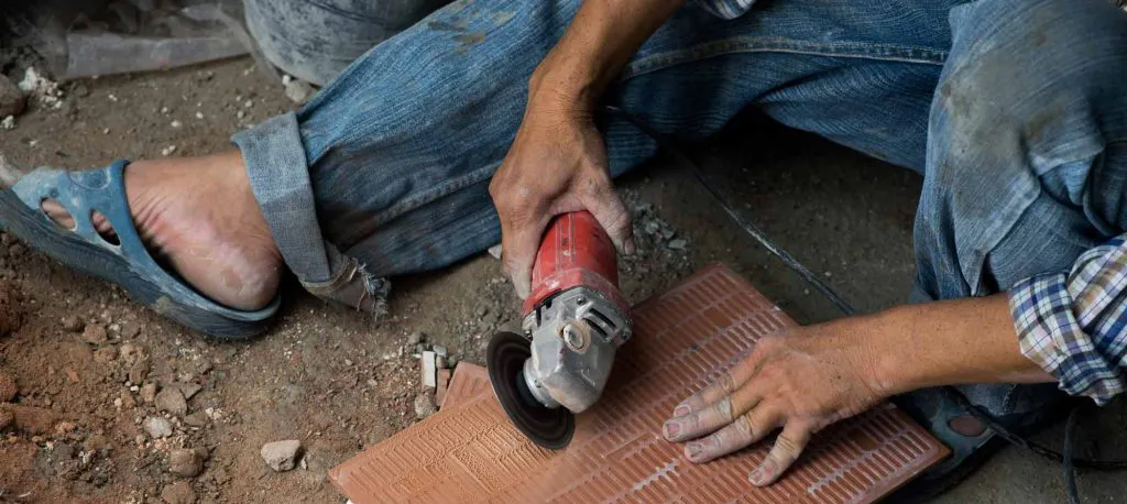 Un Evangelio de Acciones y Palabras