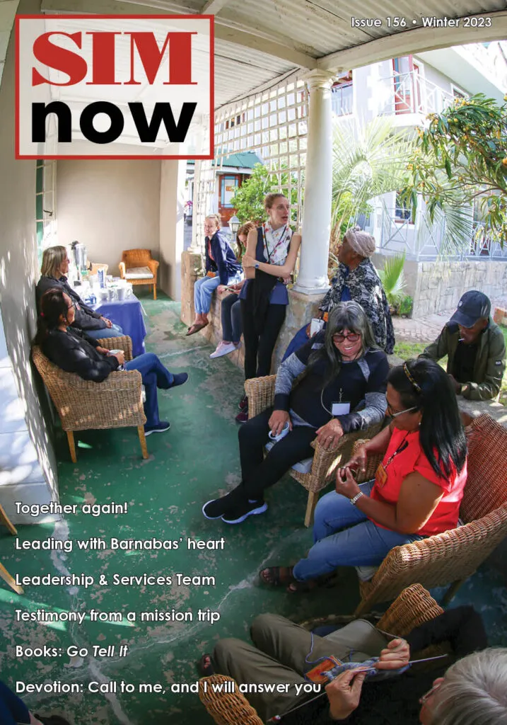 Lee la edición de invierno 2023 de la revista SIMnow