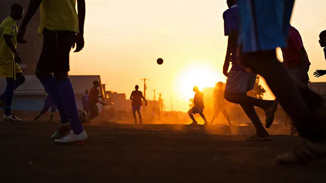 Cruzando Barreras a Través del Deporte