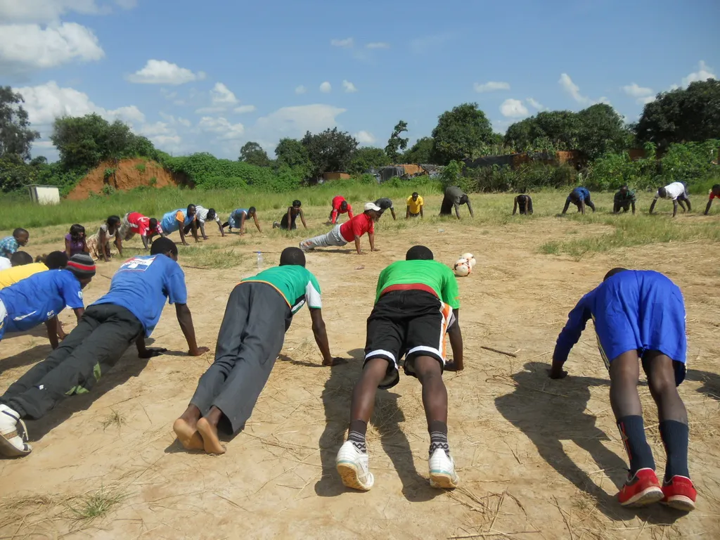 Nuestro Dios es Más Grande: Primer Entrenamiento Básico de Zambia